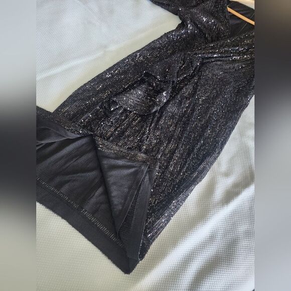 Eliza J sequin faux wrap dress festive new without tags - Picture 11 of 12